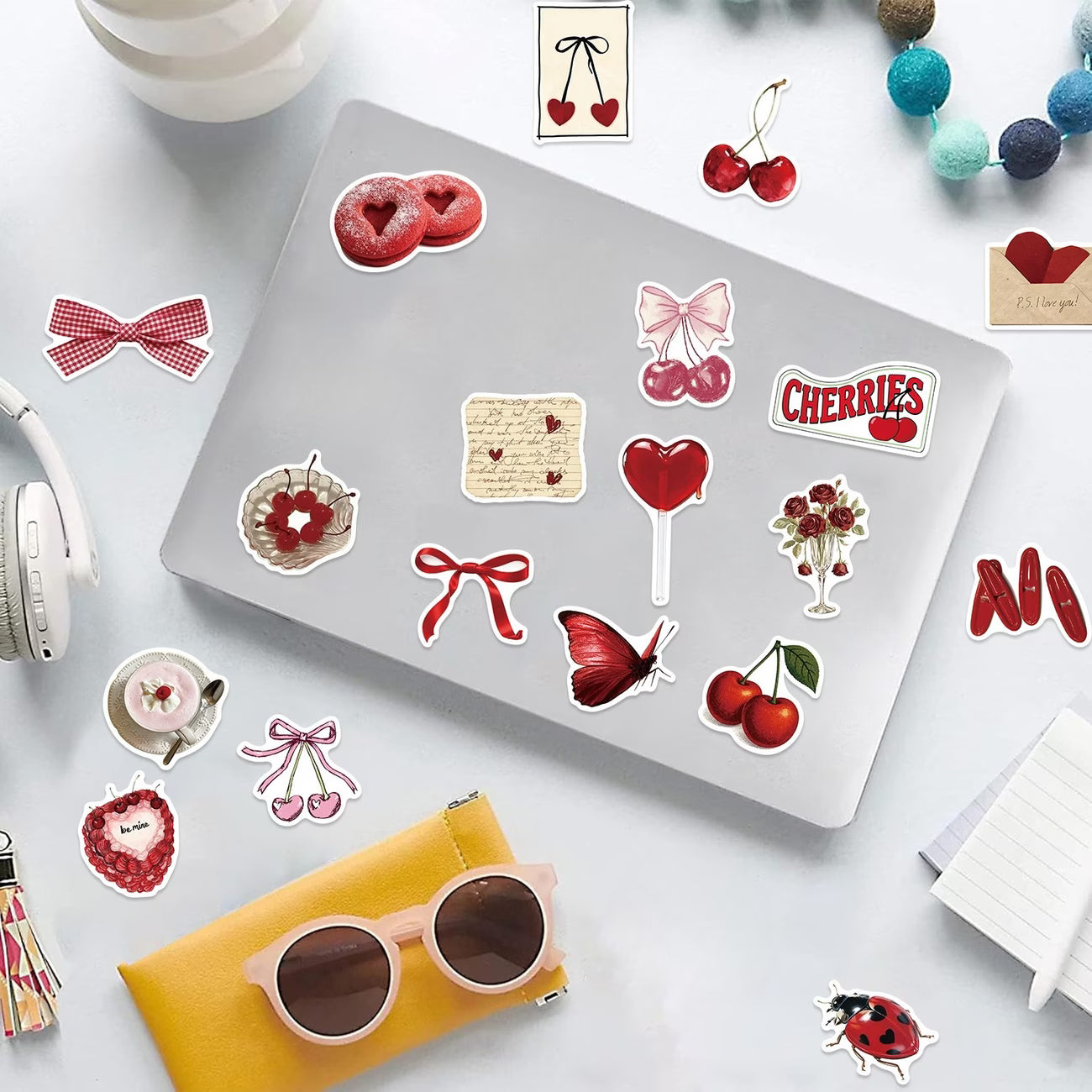 STICKERS COQUETTE RED